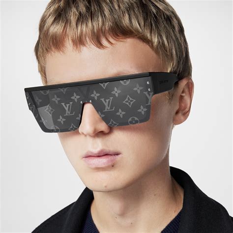 lv waimea sunglasses on face|LV Waimea Sunglasses S00 .